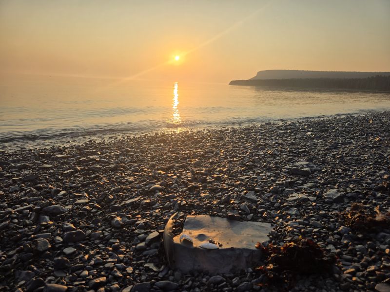 Levée du Soleil au camping Baie Martin, crédit photo Hélène Dupont